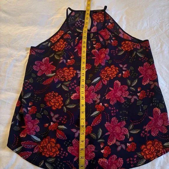 Papermoon Floral Halter Neck Top - Picture 10 of 15